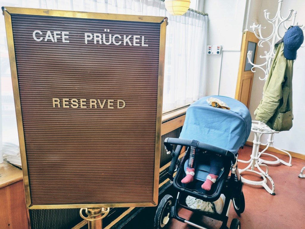 A Prückel over Troubled Water // StrollingKin&nbsp;#18